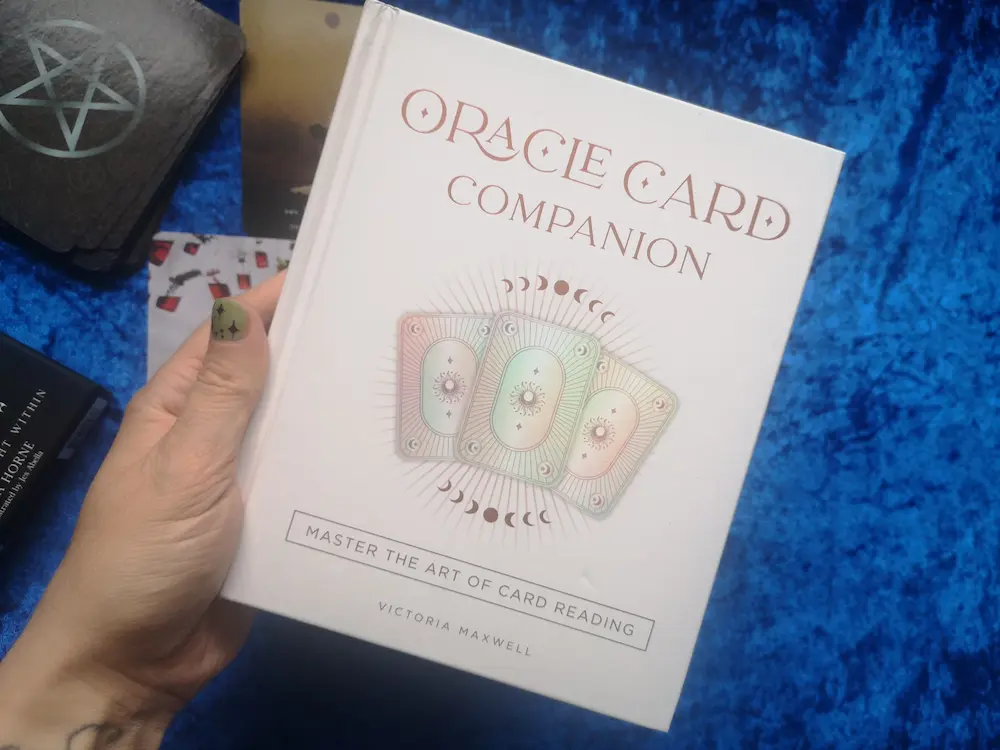 oracle card companion review