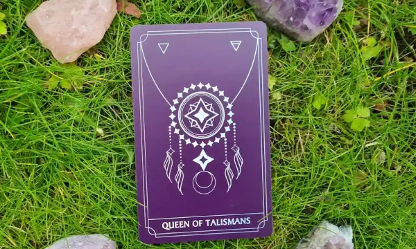 queen of pentacles tarot card