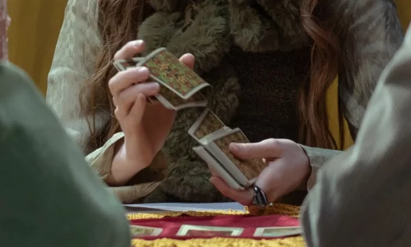shuffling tarot cards