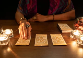 tarot reader pulling cards
